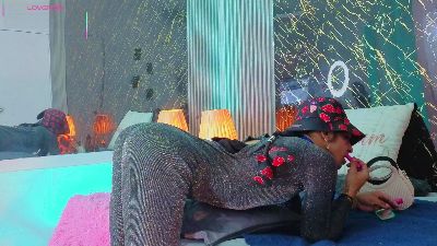 DahianaG live cam on Cam4