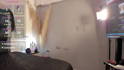 Dahlia_Hades69 live cam on Cam4