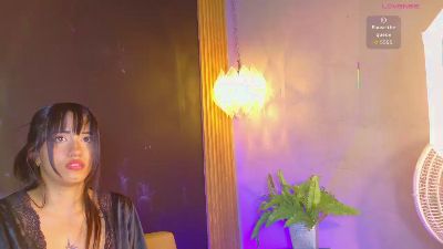 Daiisy_kiss live cam on Cam4