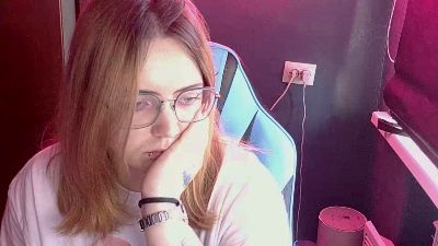 DainaBenavente live cam on Cam4