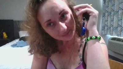 Daisy747 live cam on Cam4