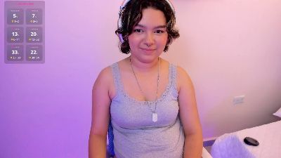 Daisy_Flower live cam on Cam4
