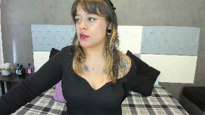 Daisy_Fx live cam on Cam4