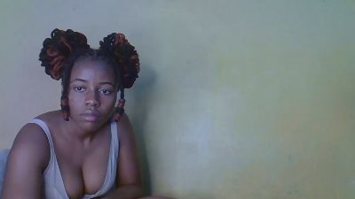 Daisyy_Delight live cam on Cam4