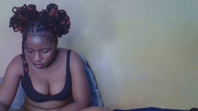 Daisyy_Delight live cam on Cam4
