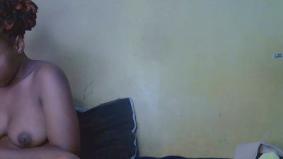 Daisyy_Delight live cam on Cam4