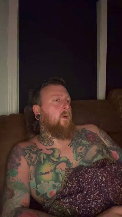 DaleEarnHard Live Chat on Cam4