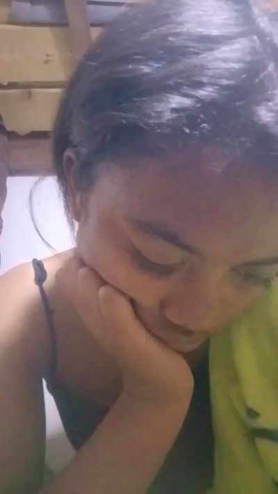 Daliah02 live cam on Cam4