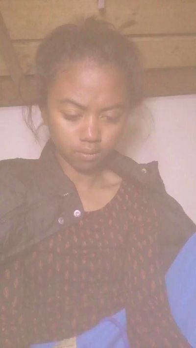 Daliah02 live cam on Cam4