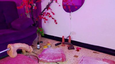 DalianaGounbolt live cam on Cam4