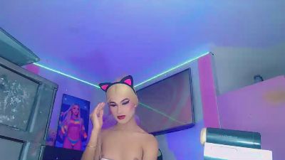 DalilaBacil25 live cam on Cam4