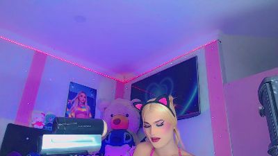 DalilaBacil25 live cam on Cam4