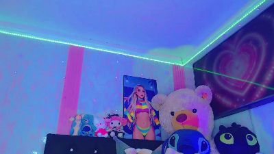 DalilaBacil25 live cam on Cam4