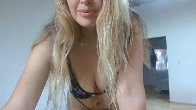 Dalila_girl live cam on Cam4