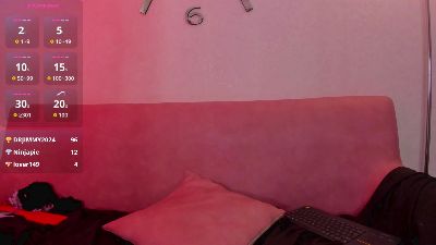 DamelisGrey live cam on Cam4