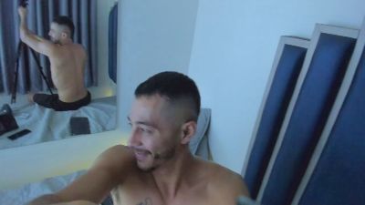 Damiam_23 live cam on Cam4