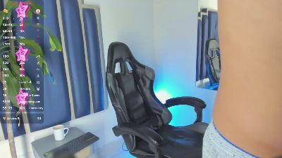 Damiam_23 live cam on Cam4
