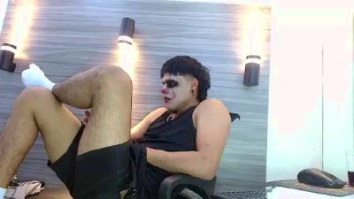 DamianFrostt live cam on Cam4