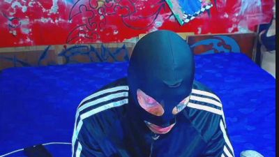 Damian_77 live cam on Cam4