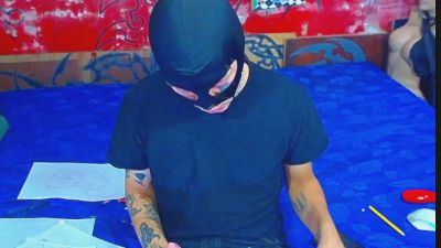 Damian_77 live cam on Cam4