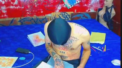 Damian_77 live cam on Cam4