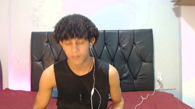 Damian_and_jimm live cam on Cam4
