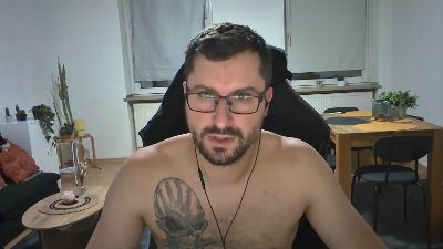 Dan_the_Man405 live cam on Cam4