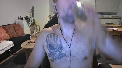 Dan_the_Man405 live cam on Cam4