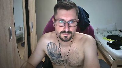 Dan_the_Man405 live cam on Cam4
