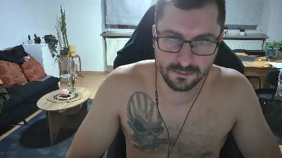 Dan_the_Man405 live cam on Cam4