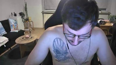 Dan_the_Man405 live cam on Cam4