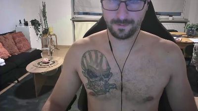 Dan_the_Man405 live cam on Cam4