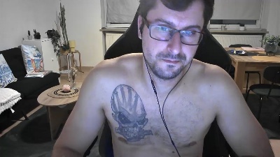 Dan_the_Man405 live cam on Cam4