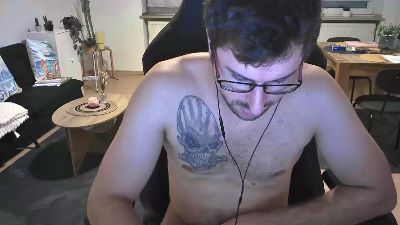 Dan_the_Man405 live cam on Cam4