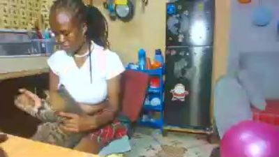 Dance254 live cam on Cam4