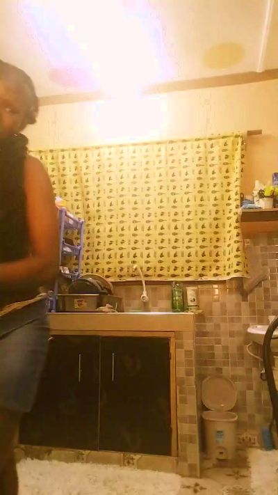 Dance254 live cam on Cam4