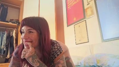 Dancing_w_Vale live cam on Cam4