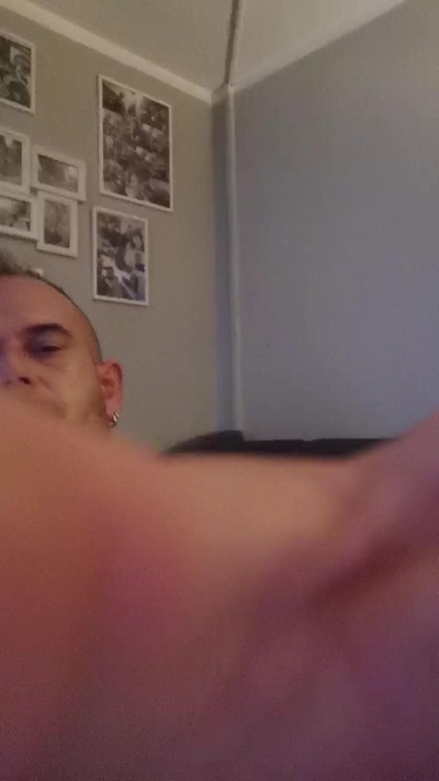Dani4490 live cam on Cam4