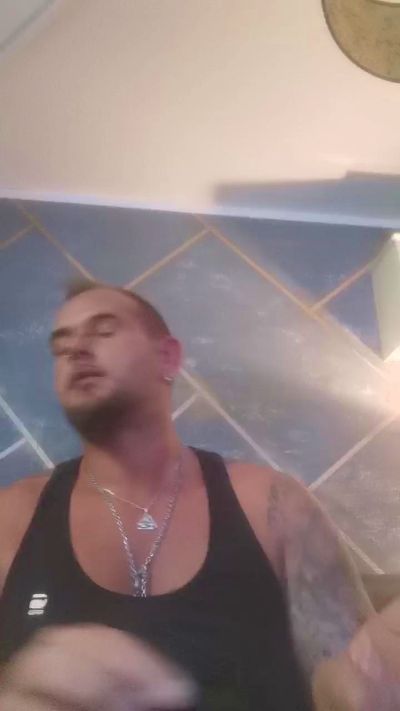 Dani4490 live cam on Cam4