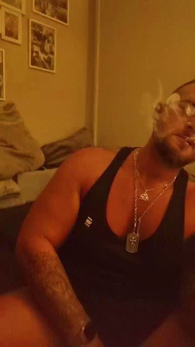 Dani4490 live cam on Cam4