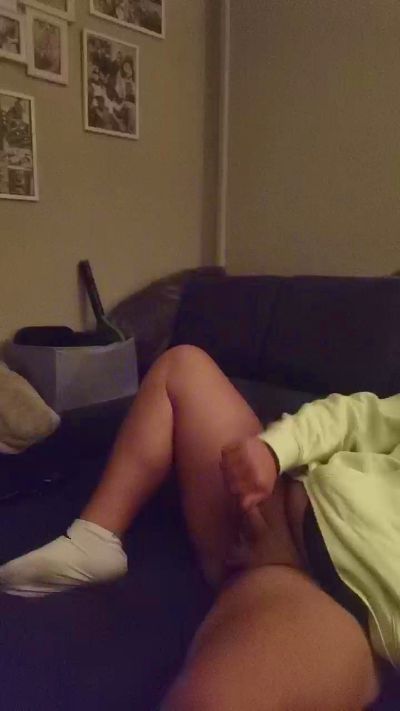 Dani4490 live cam on Cam4