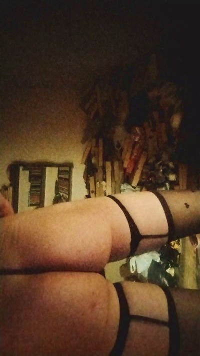 Danicrss8 live cam on Cam4