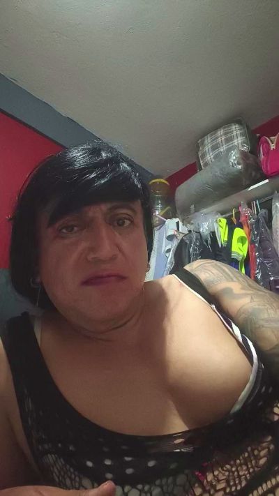 Danielatrejo500 live cam on Cam4