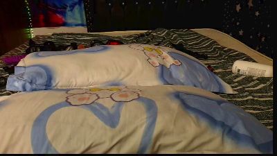DanielleHoles live cam on Cam4