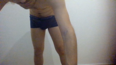 Danievio21 live cam on Cam4
