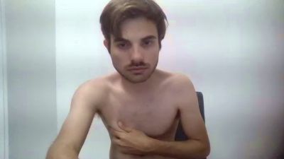 Danievio21 live cam on Cam4