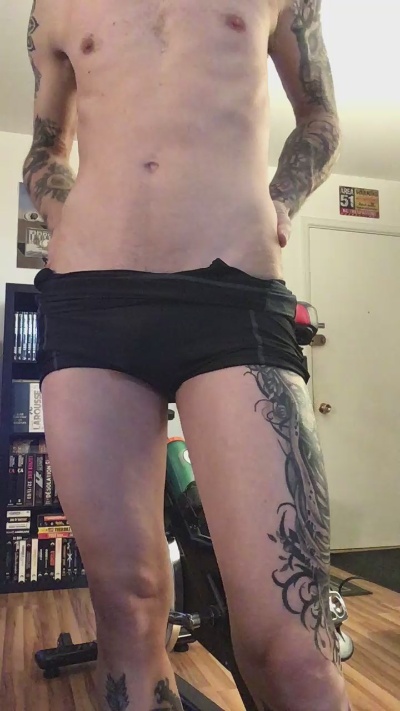 Danihell6669 live cam on Cam4