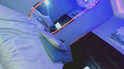 DaniielaFoxx live cam on Cam4