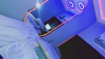 DaniielaFoxx live cam on Cam4