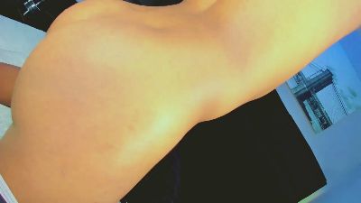 DaniielaFoxx live cam on Cam4
